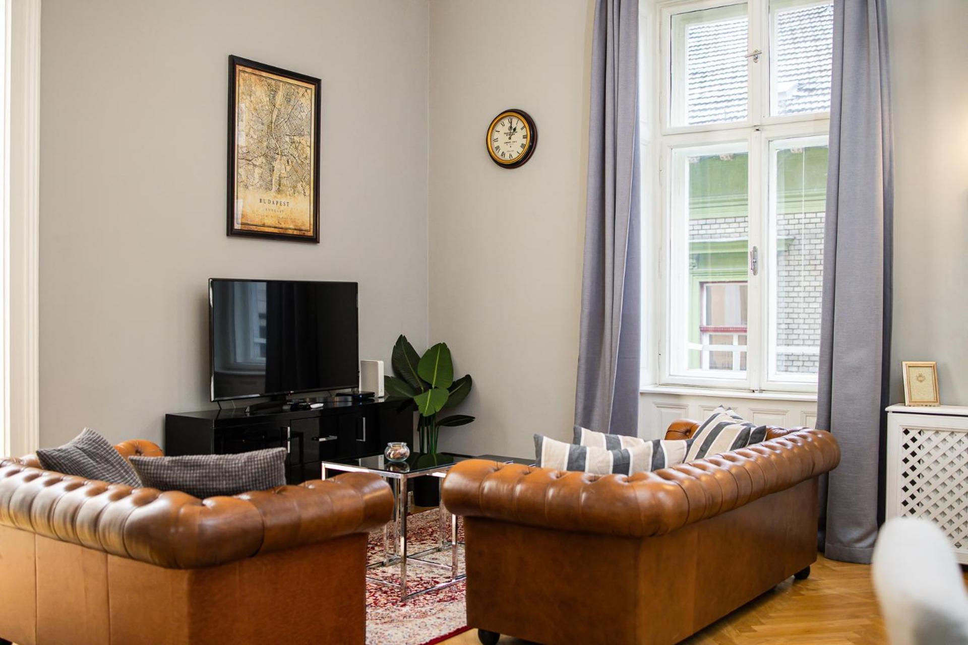 Spacious Victorian By Grand Boulevard Apartamento Budapeste