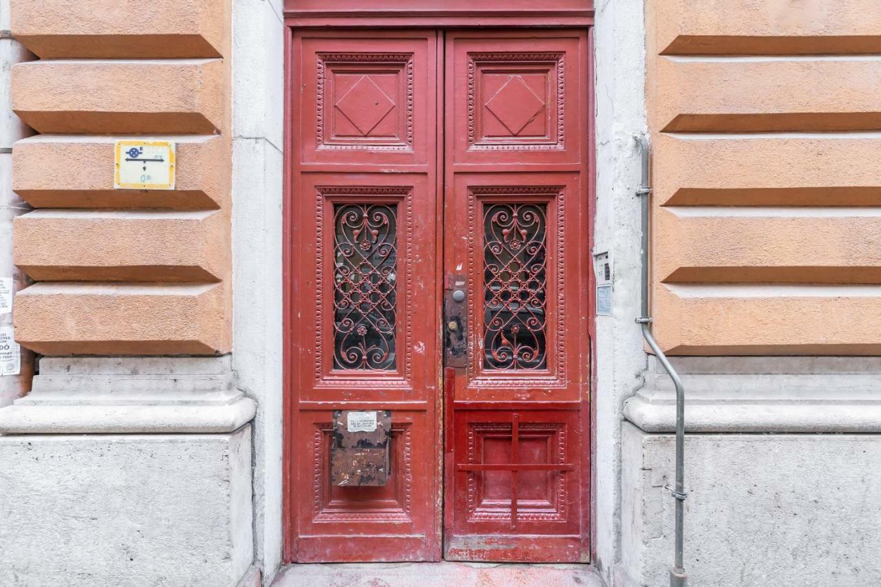 Apartamento Spacious Victorian By Grand Boulevard *
